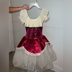 custom made for a dance recital/worn only once fits a size 2 and 4
